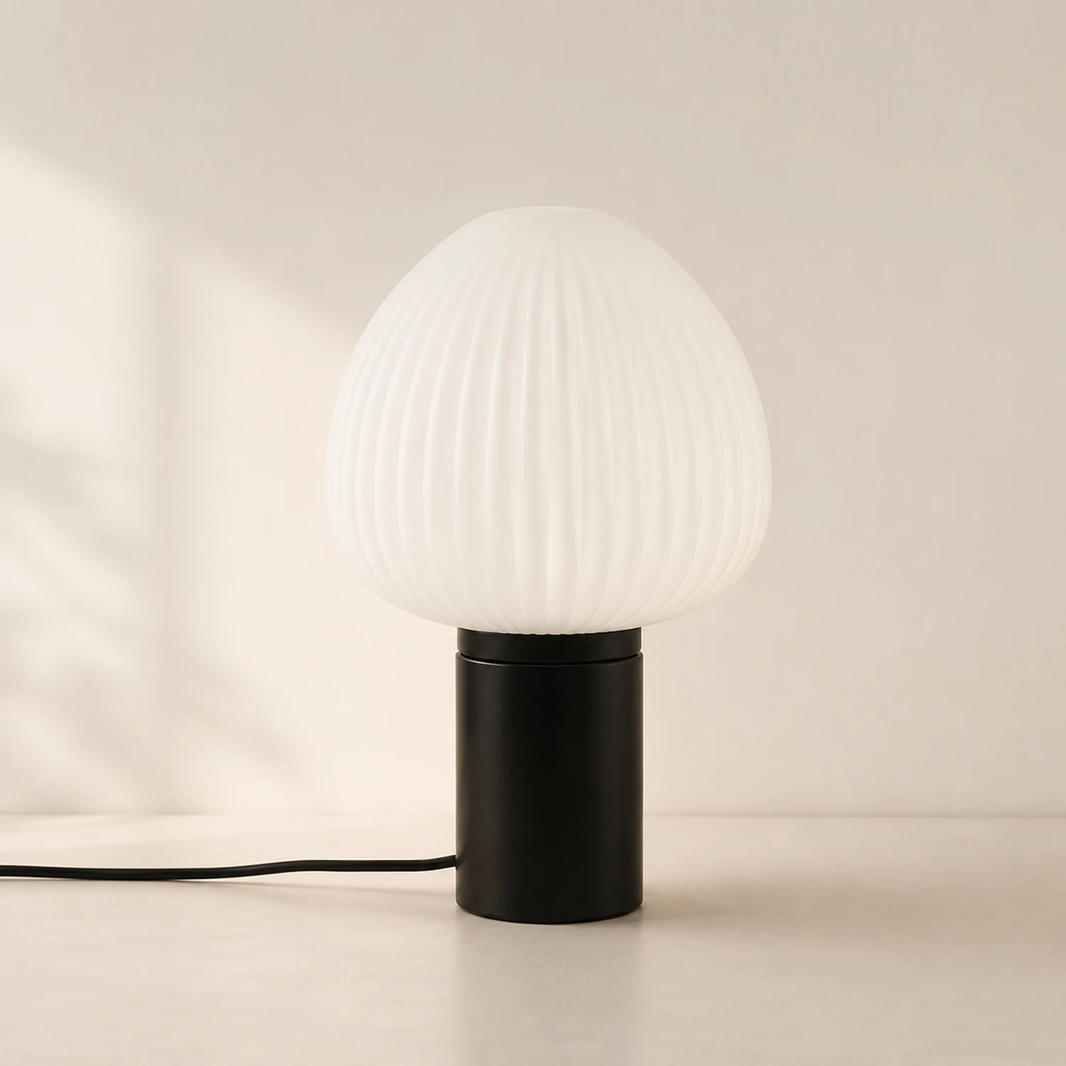 Nordic Light Luxury Simple Bedroom Table Lamp - Lumpaz