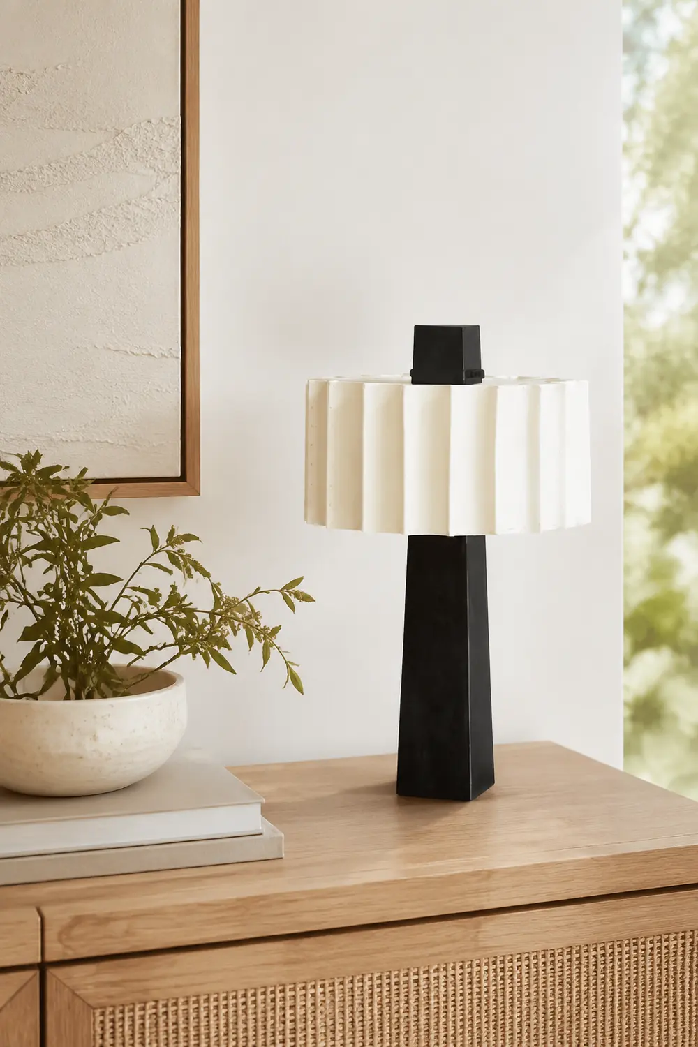 Creative Designer Black & White Decorative Table Lamp - Lumpaz