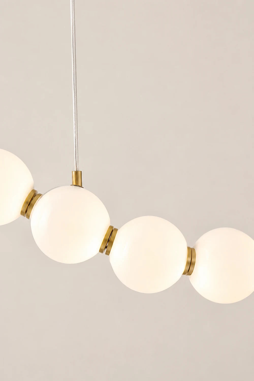 Creative Necklace String White Ball LED Pendant Lights - Lumpaz