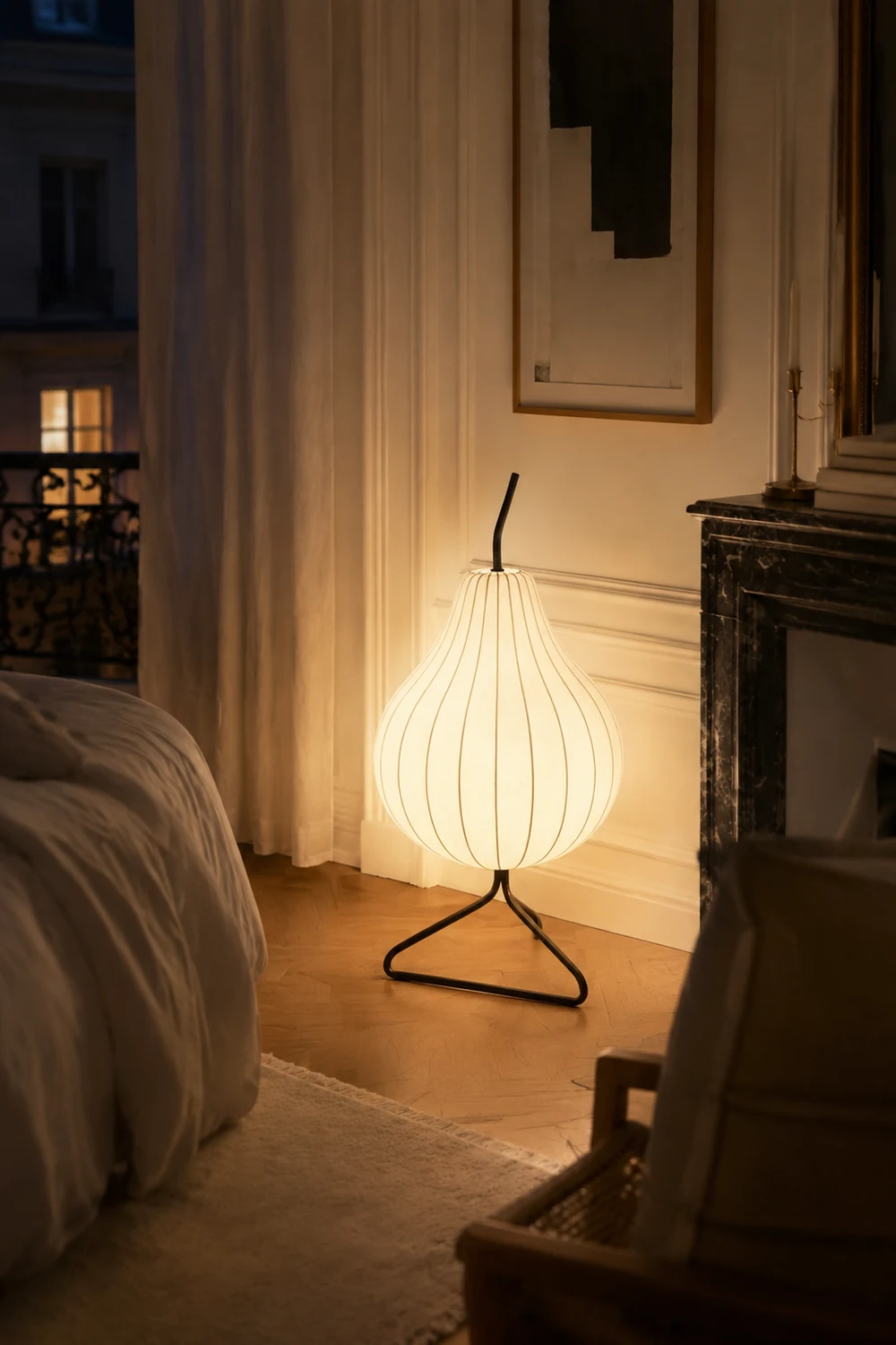 Pear Silk Floor Lamp For Living Room - Lumpaz