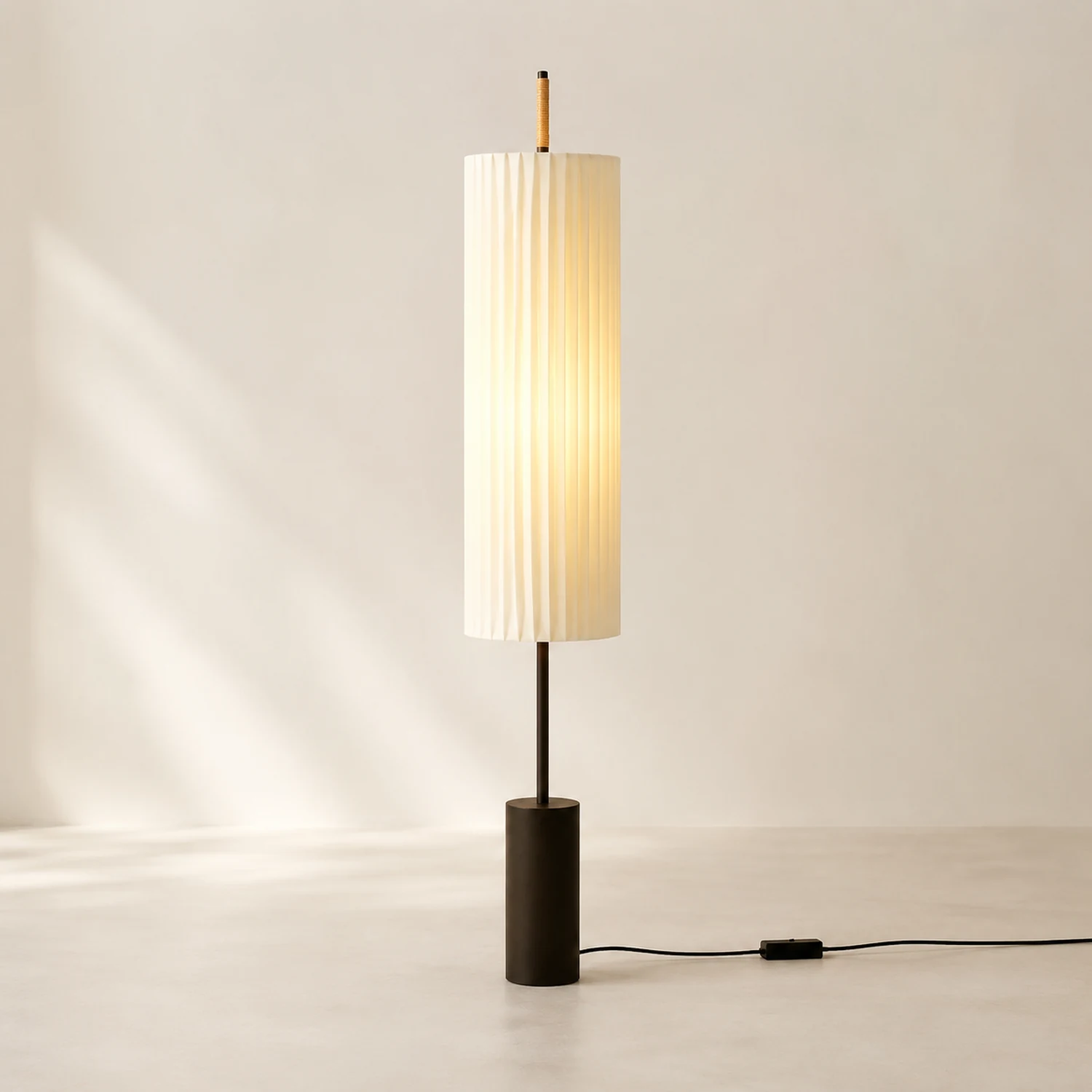 Japanese Style Fabric Wabi Sabi Dorica Floor Lamp - Lumpaz