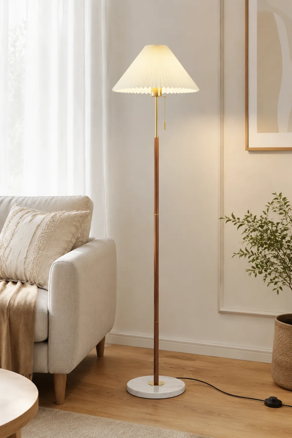 Vintage Pleated Metal Standing Lamp - Lumpaz