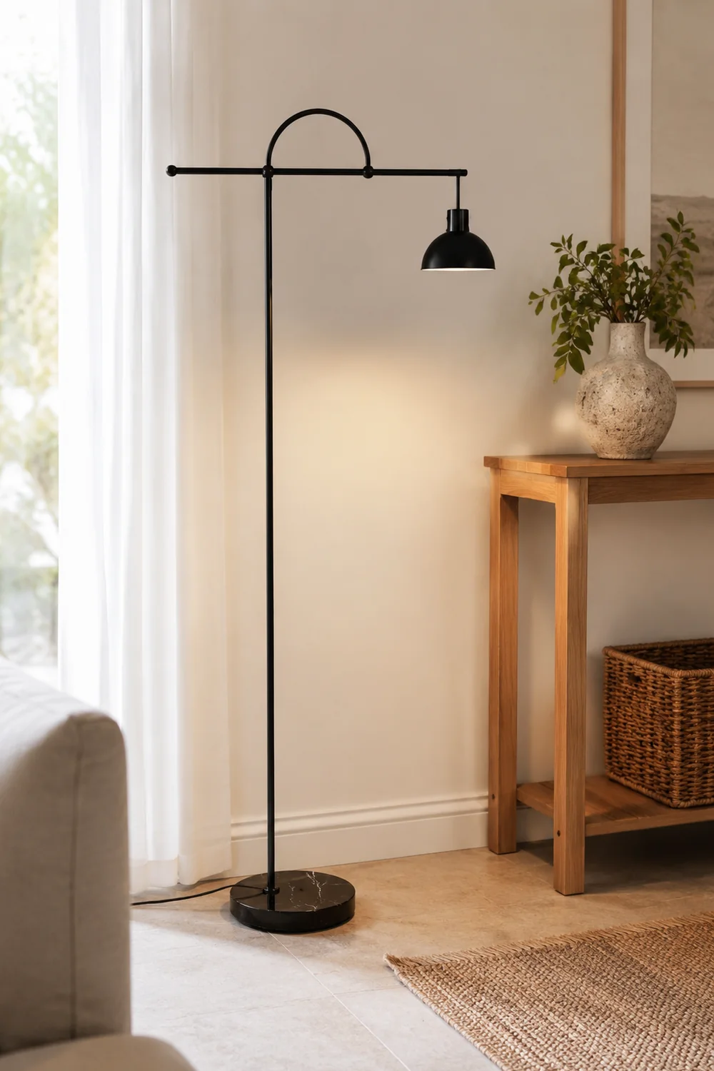 Simple Metal Floor Lamp For Dining Room - Lumpaz