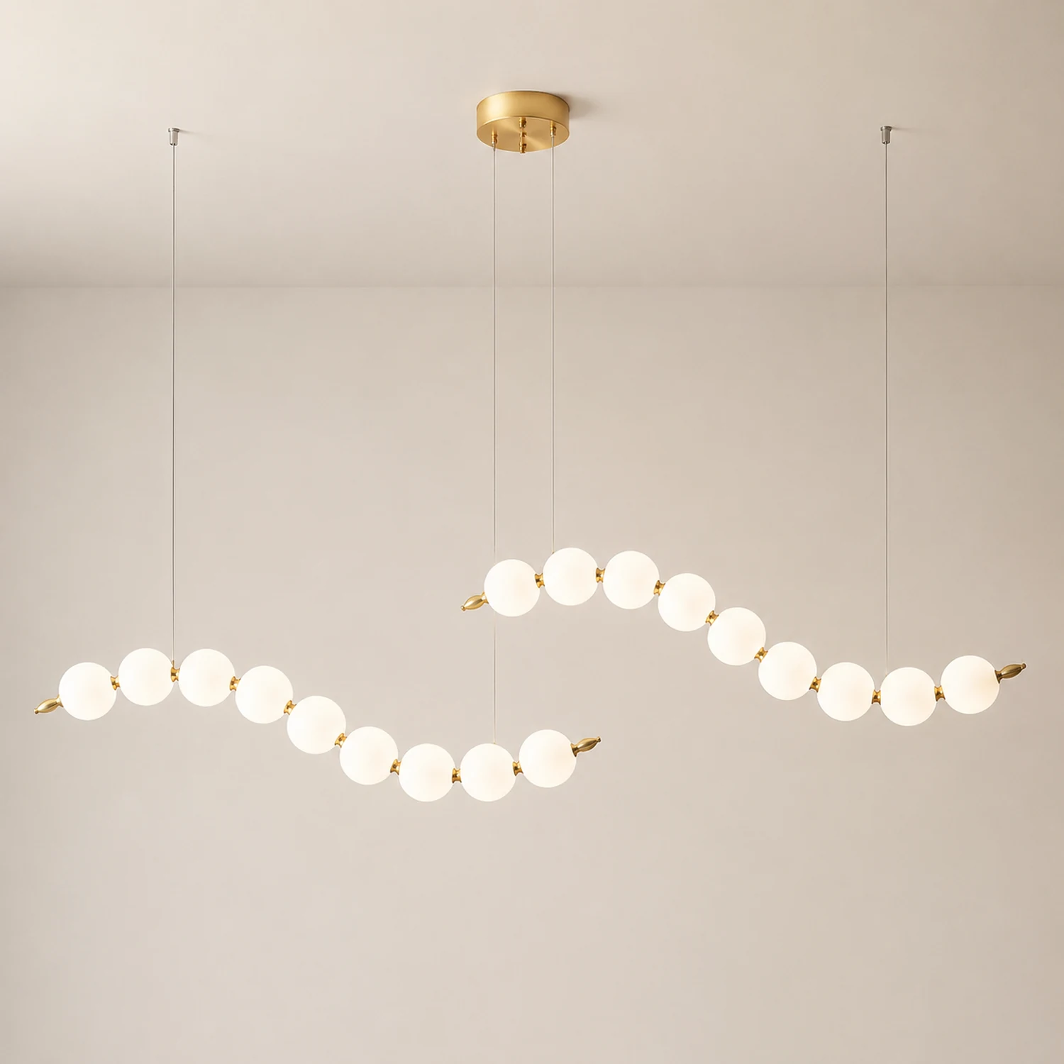 Creative Necklace String White Ball LED Pendant Lights - Lumpaz