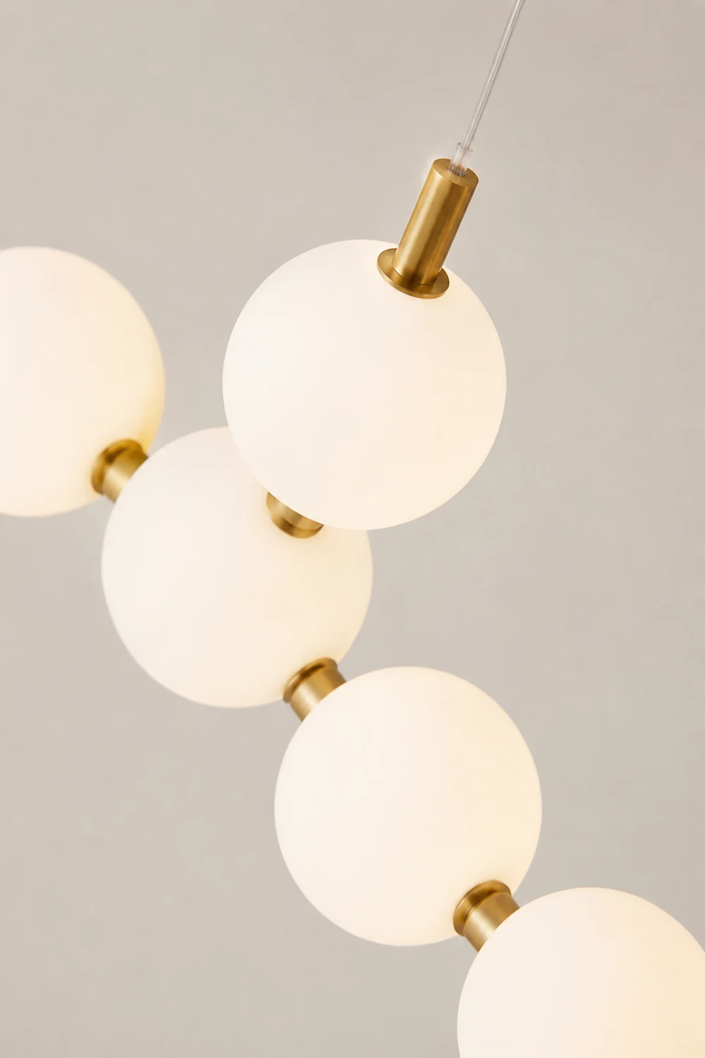 Unique Pearl Design White Ball LED Necklace Chandelier - Lumpaz