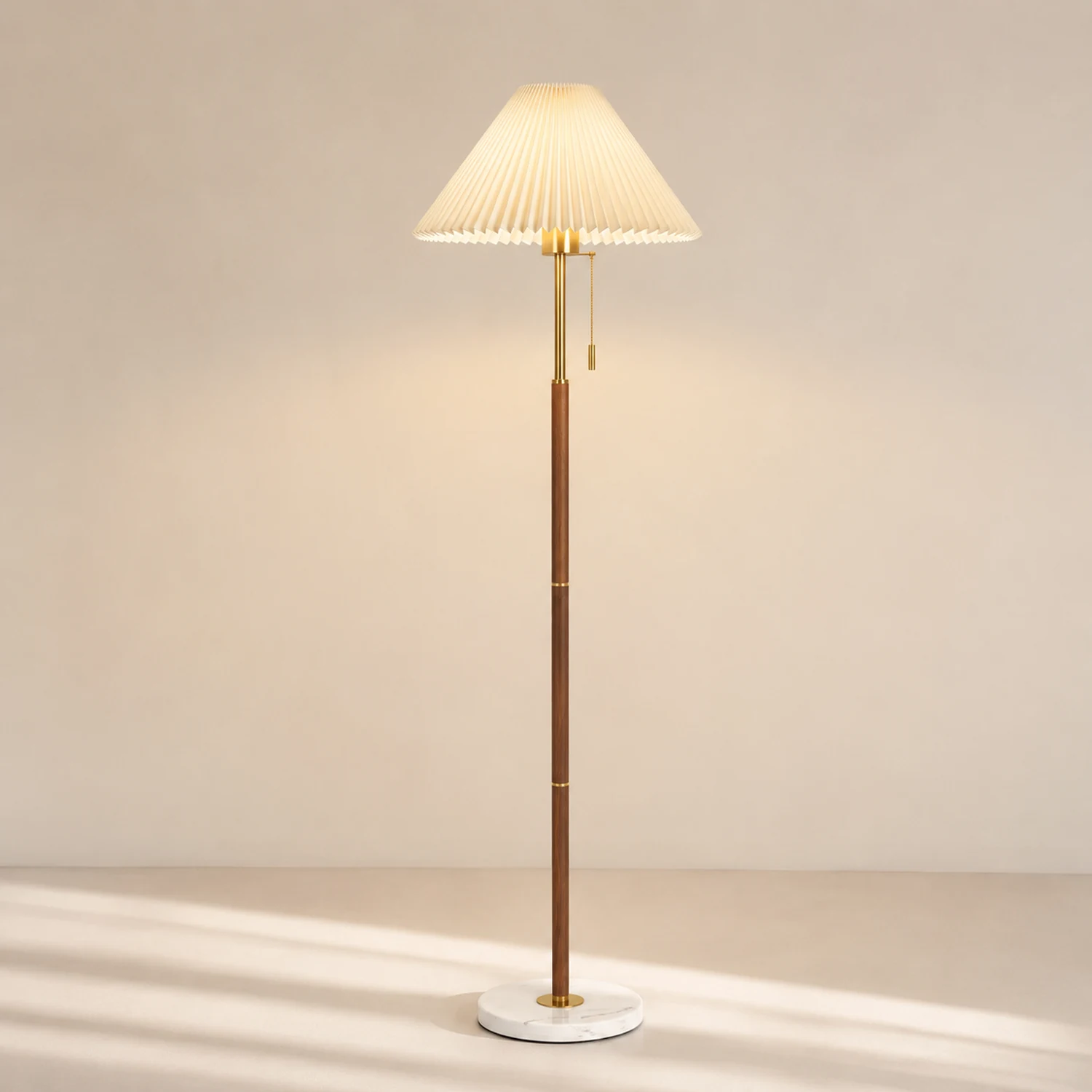 Vintage Pleated Metal Standing Lamp - Lumpaz