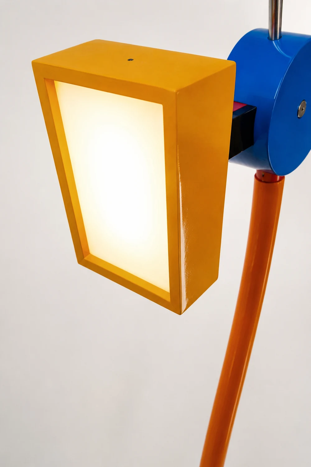 Morandi Bunte Stehleuchte im Lego-Stil - Lumpaz