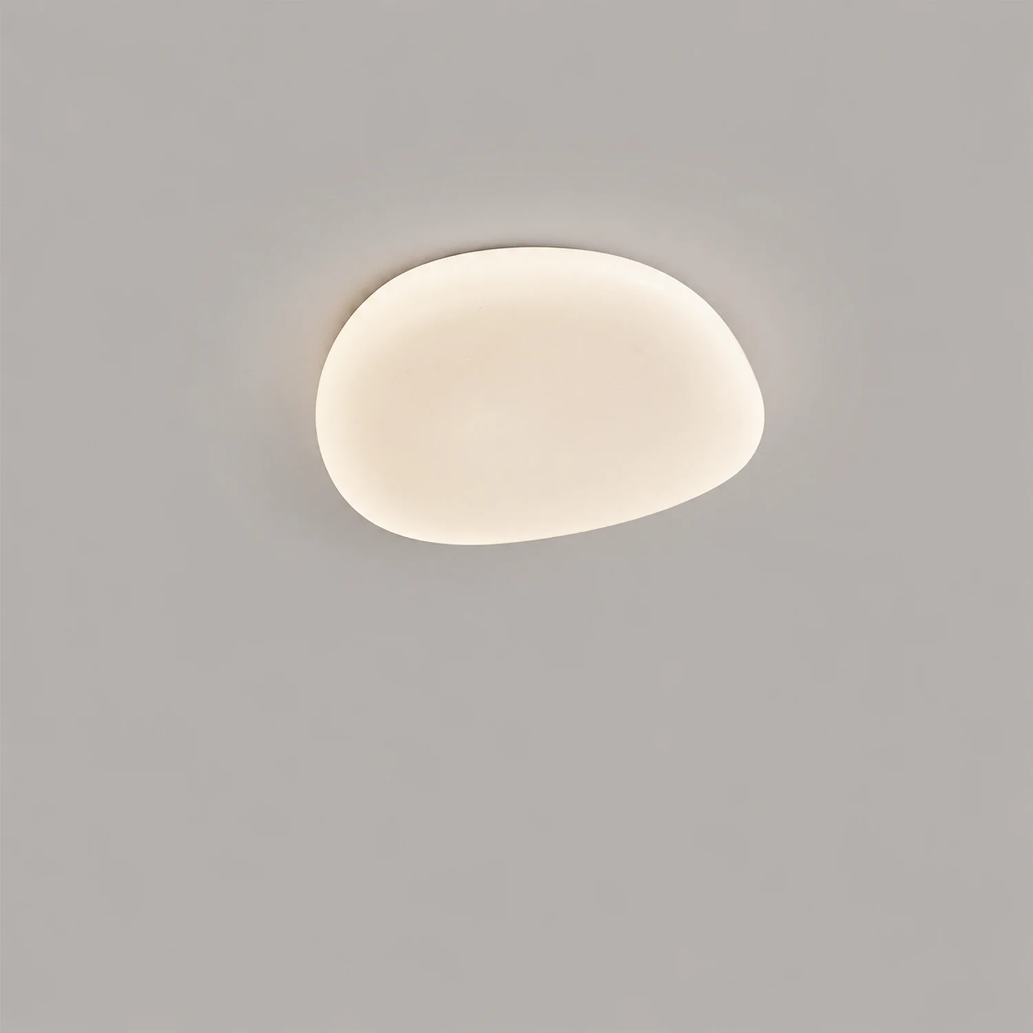 Quinn Flush Mount Deckenleuchte, Pebbles Form, ∅38/45/55cm - Lumpaz