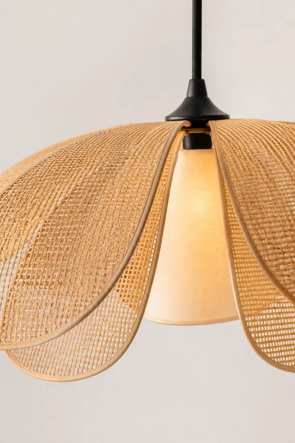 Ritta Pendelleuchte, Rattan & Weidengeflecht, ∅60/80cm - Lumpaz