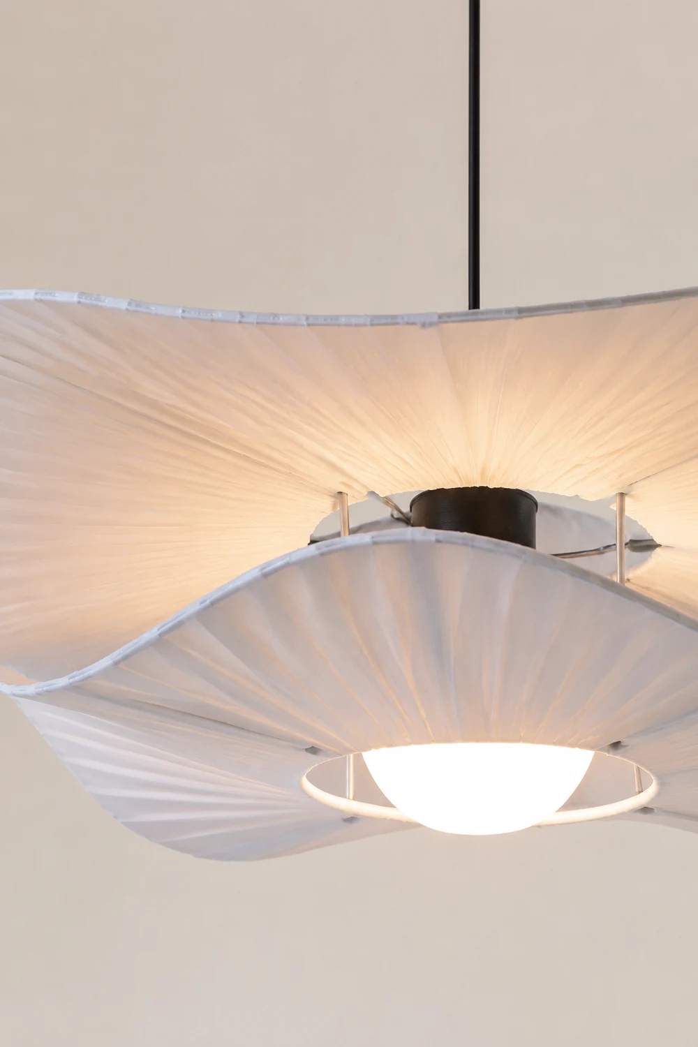 Renée Pendelleuchte 3 Farbe Temperatur umschaltbar, Tücher, ∅60cm - Lumpaz