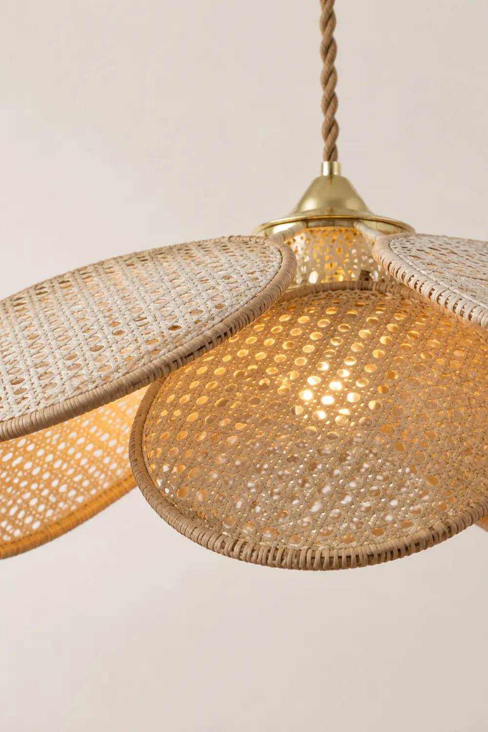 Ritta Pendelleuchte, Rattan & Weidengeflecht, S/L - Lumpaz