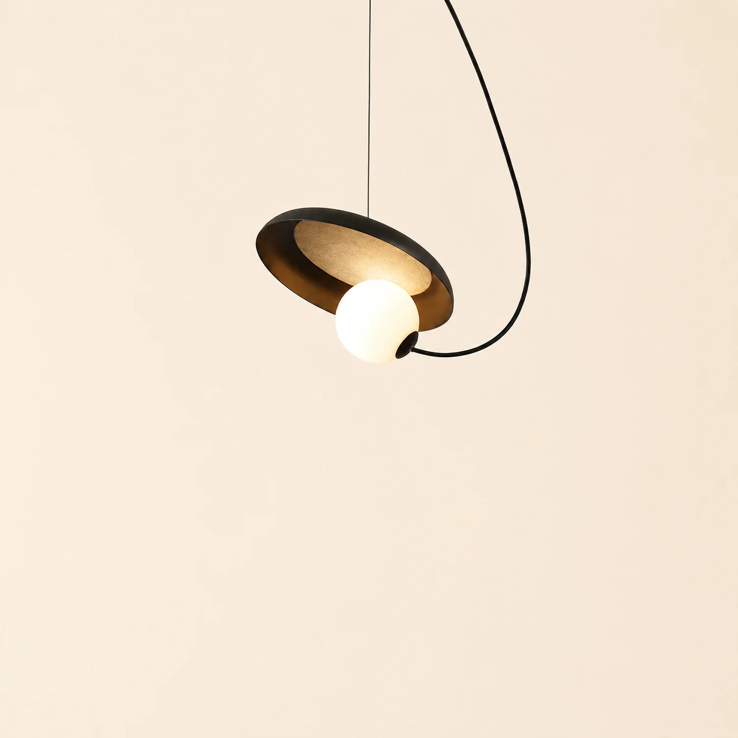 Nordic Creative Metal Bedside Chandelier Pendelleuchte für Schlafzimmer, Esszimmer - Lumpaz