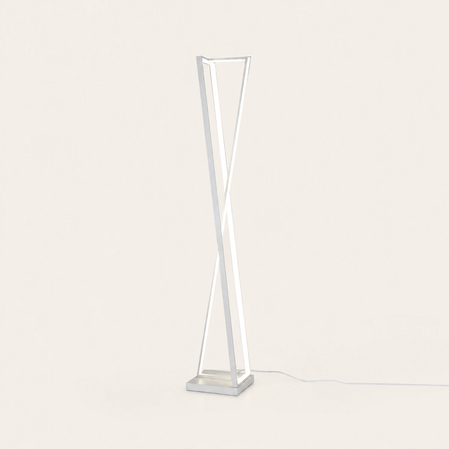 Edge Lineare Dreieckige Stehlampe, Metall, 2 Farben, 125CM Lang - Lumpaz
