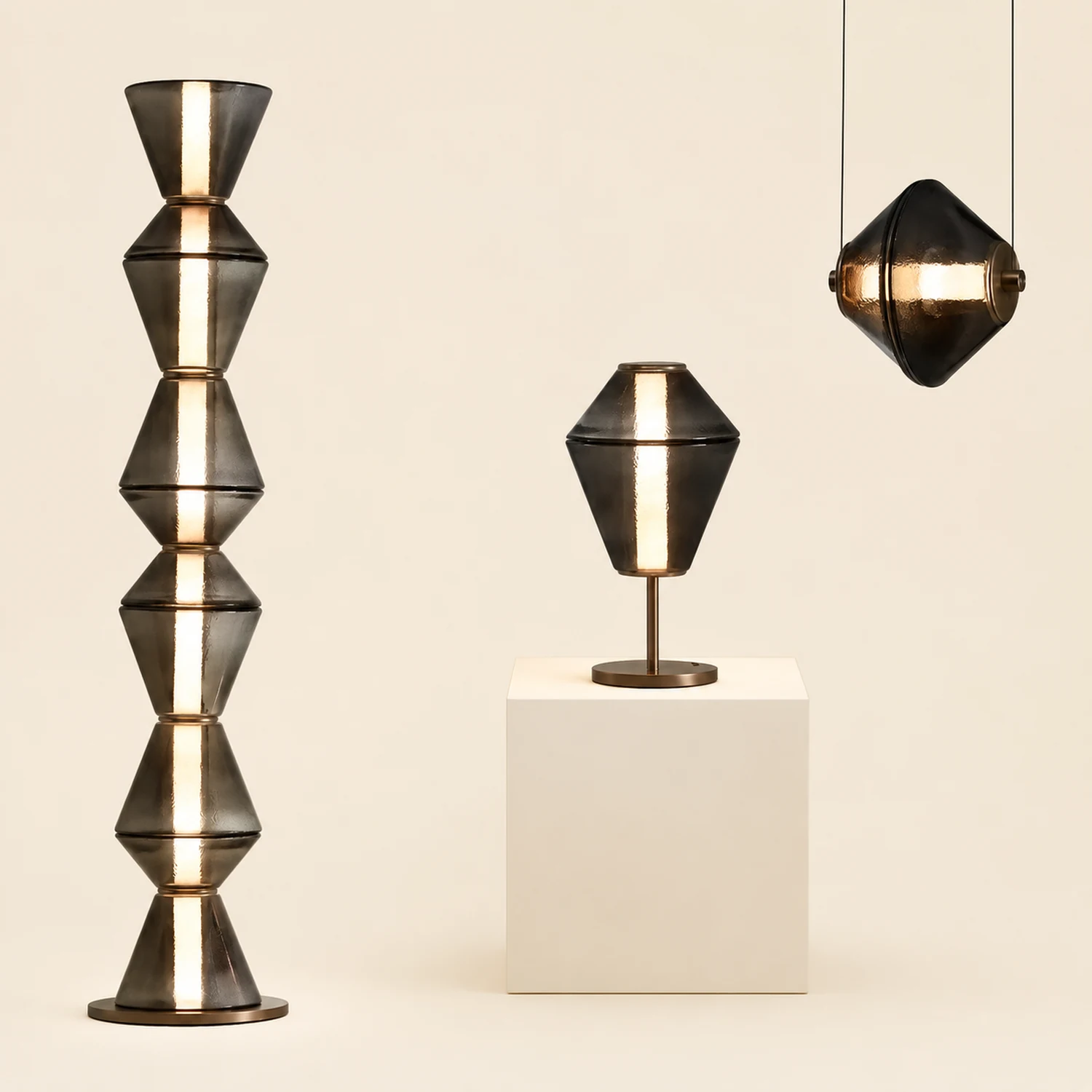 Evette Schwarze Pendel- & Stehleuchte, Glas - Lumpaz