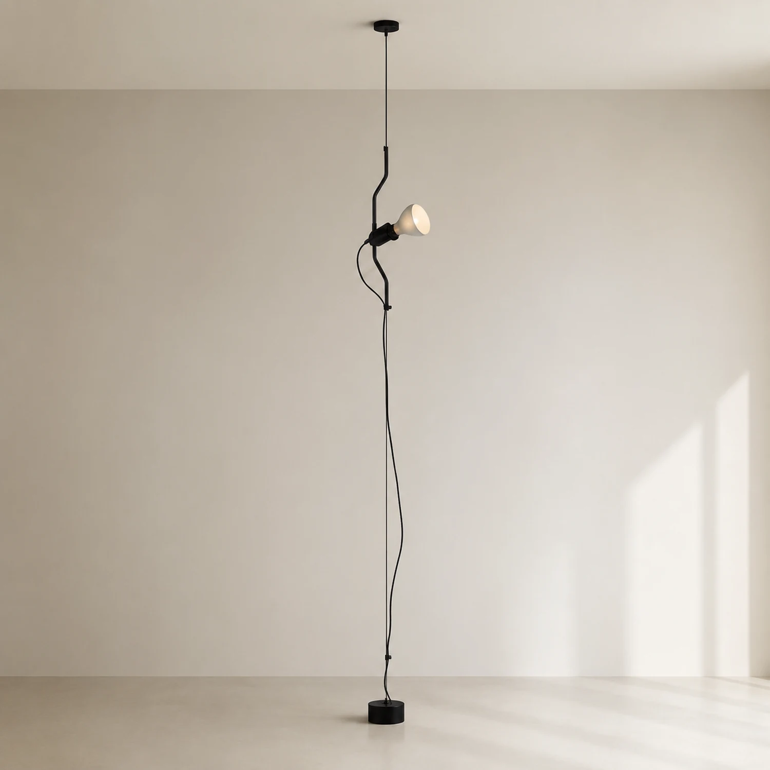 Luxo Stehleuchte, Metall & Aluminium, 3 Farben - Lumpaz