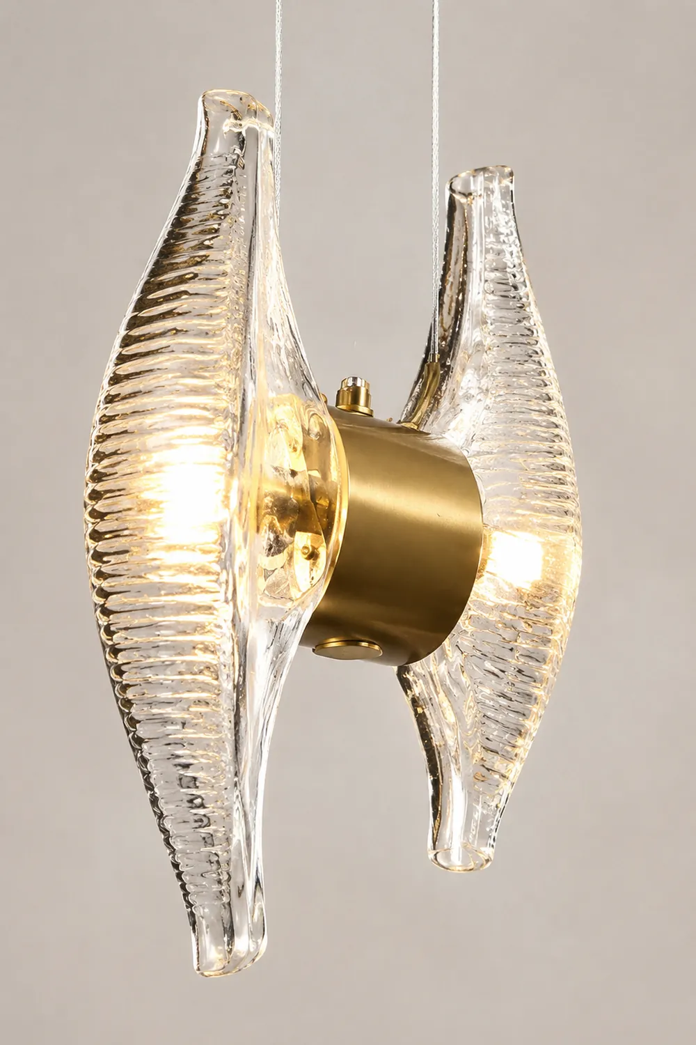 Kirsten Shell Pendelleuchte, Glas & Aluminium - Lumpaz