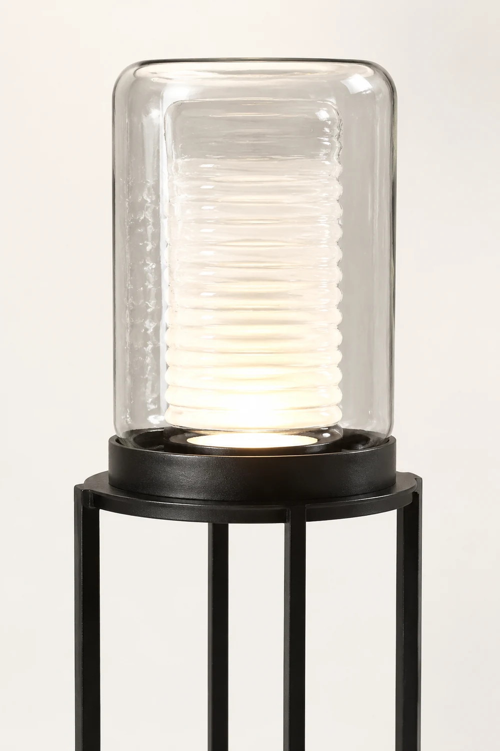 Eryn Schwarzer Zylinder Stehlampe, Metall & Glas, 160CM Lang - Lumpaz