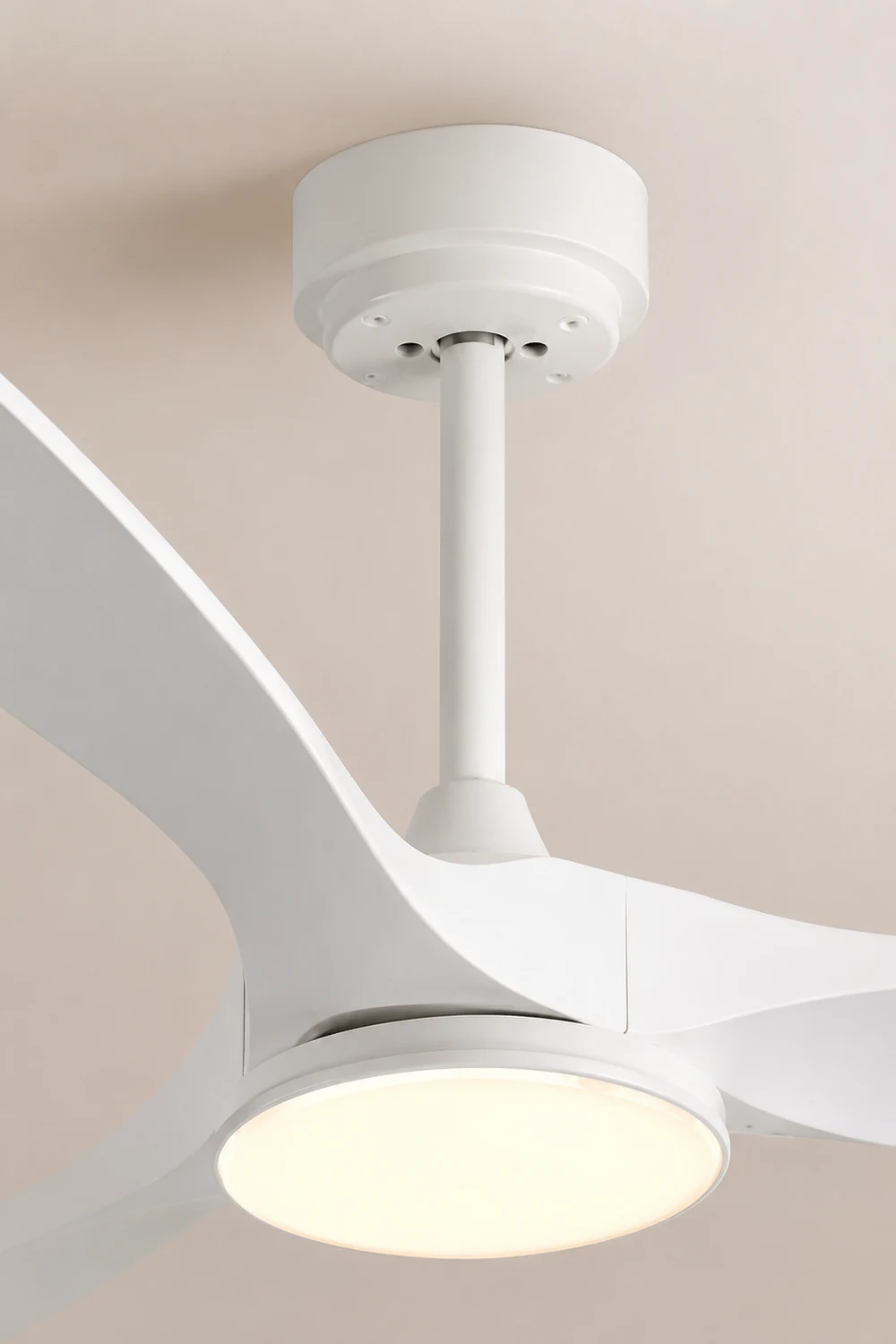 Garner 3-Blatt-Deckenventilator mit Beleuchtung, 3 Farbe, ∅132CM - Lumpaz