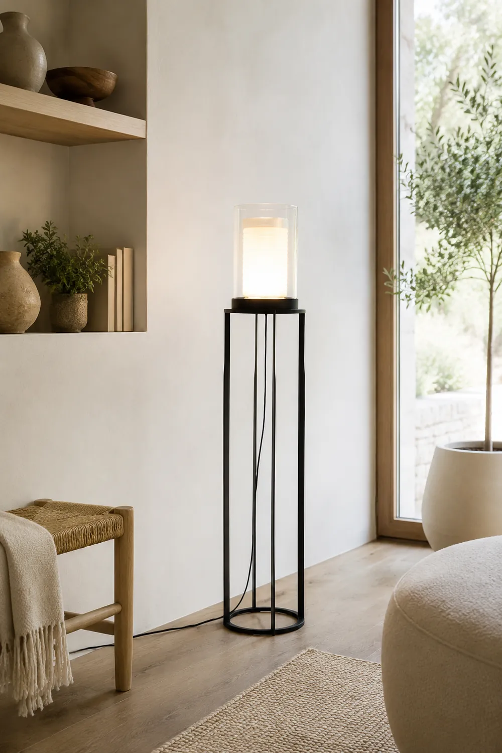 Eryn Schwarzer Zylinder Stehlampe, Metall & Glas, 160CM Lang - Lumpaz