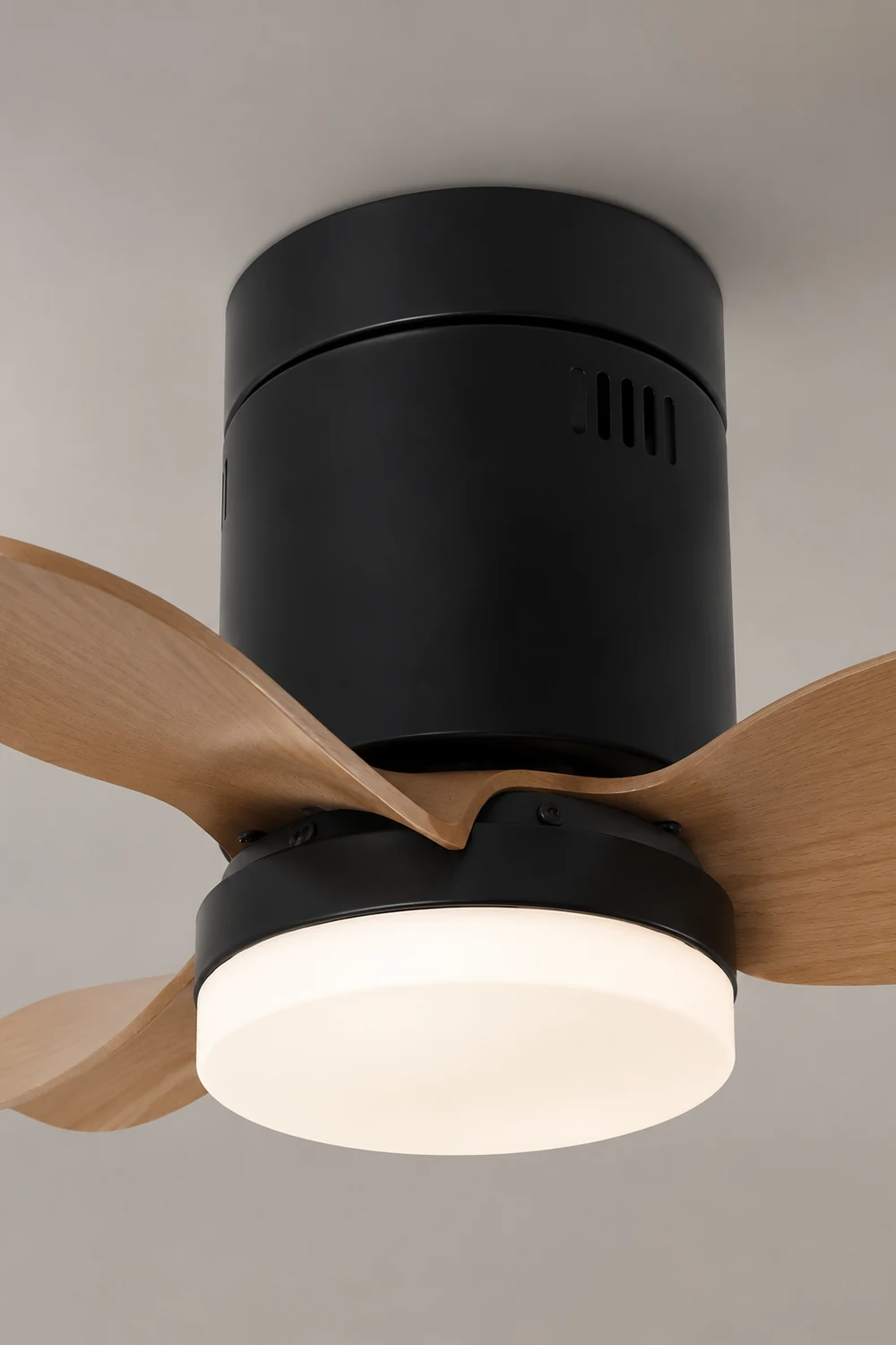 Walters 3-Blatt Deckenventilator mit Beleuchtung, Schwarz & Braun, ∅60CM - Lumpaz