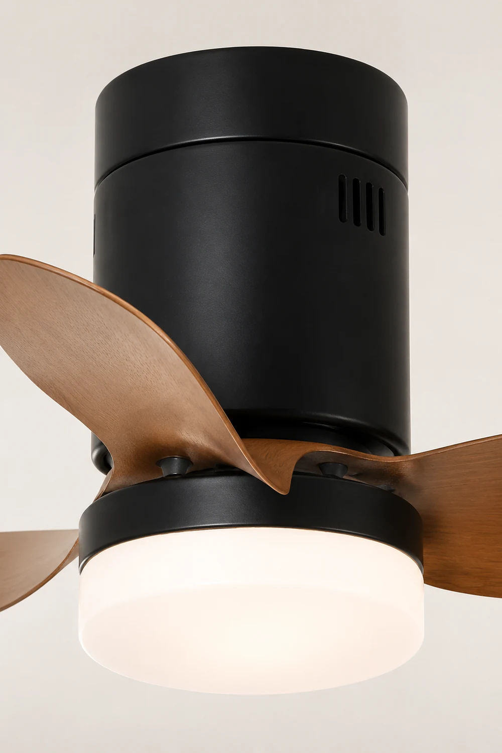 Walters 3-Blatt Deckenventilator mit Beleuchtung, Schwarz & Braun, ∅60CM - Lumpaz