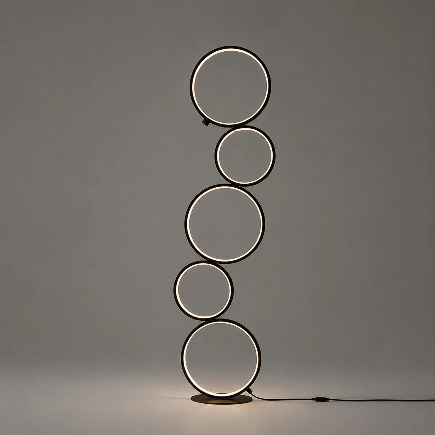 Arisha Ring Stehlampe, 3/5-flammig, 2 Farben, 114/130CM Lang - Lumpaz