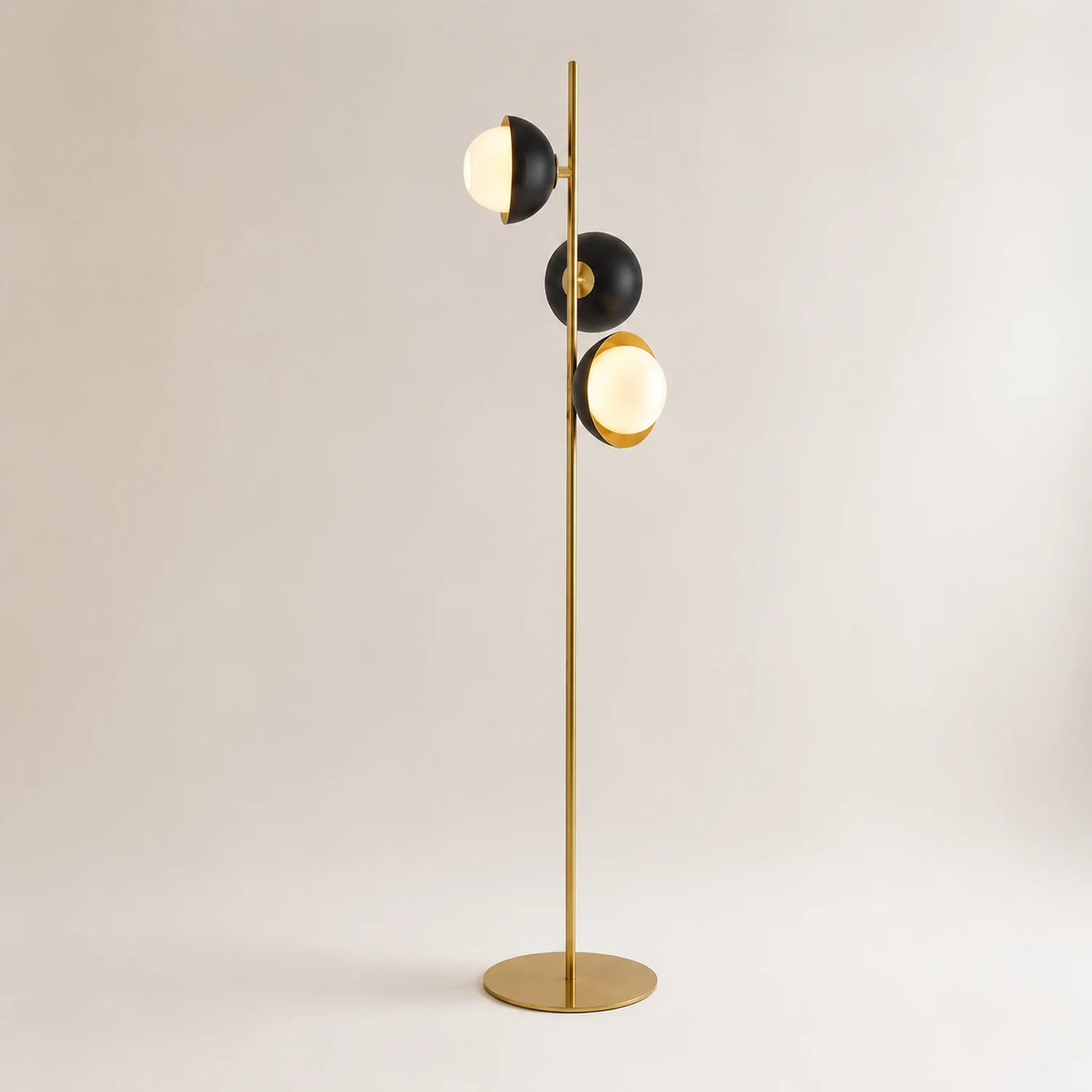 Salgado Schwarz & Gold Halbkreis Stehleuchte, 3-flamming, Metall, 53CM Lang - Lumpaz