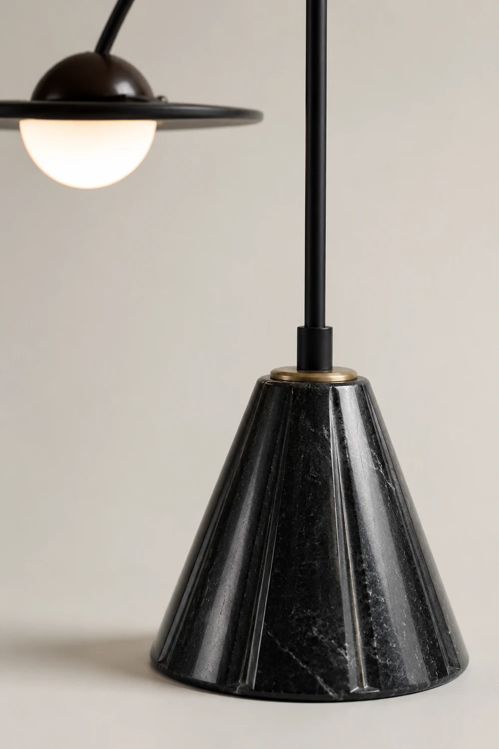 Carins Schwarze Stehlampe, Metall & Glas, 160CM Lang - Lumpaz