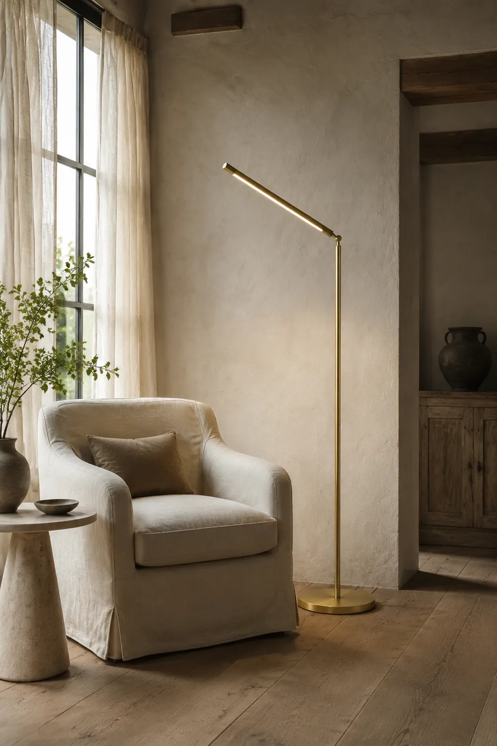 Edge Lineare Verstellbare Stehleuchte, Messing 119CM Lang - Lumpaz