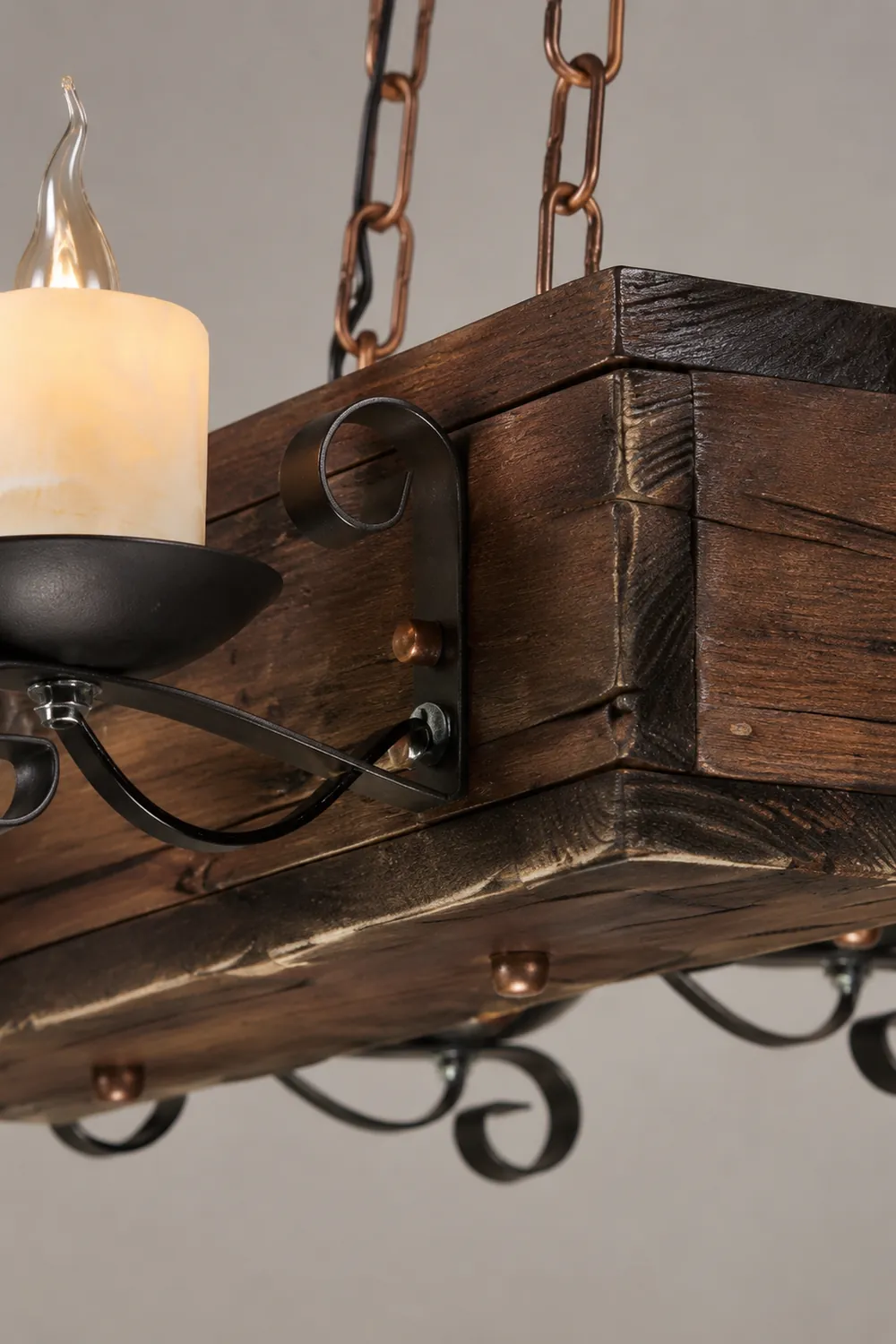 Austin Rechteckige Pendelleuchte, Metall & Holz, 6-flammig - Lumpaz