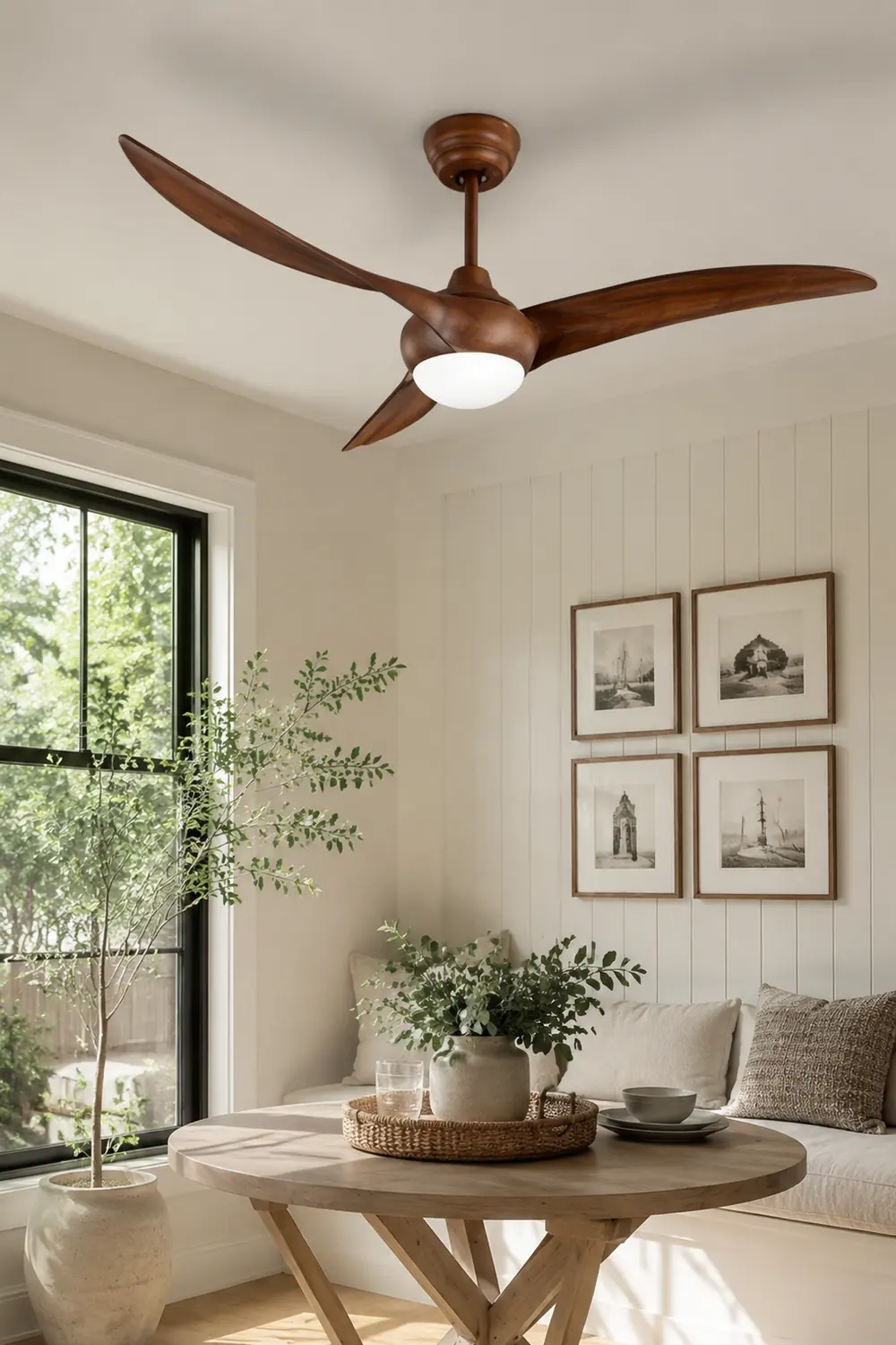 Garner 3-Blatt Deckenventilator mit Beleuchtung, Schwarz & Braun, ∅132CM - Lumpaz