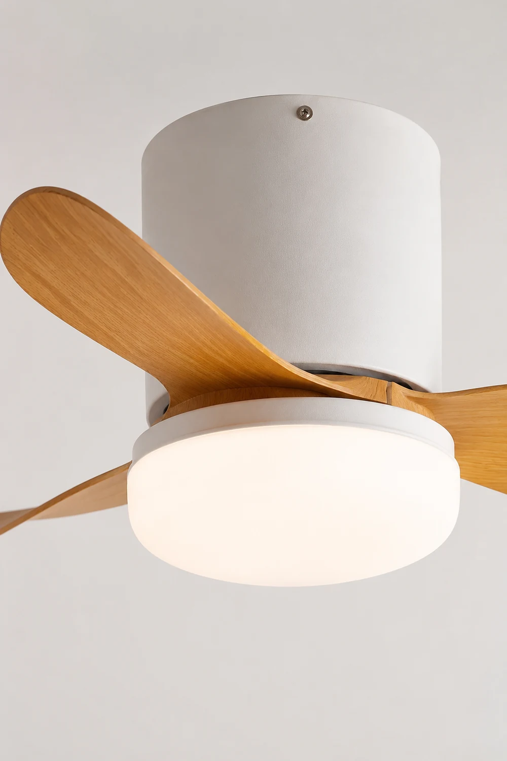 Walters 3-Blatt-Deckenventilator mit Beleuchtung, 3 Farbe, ∅60CM - Lumpaz
