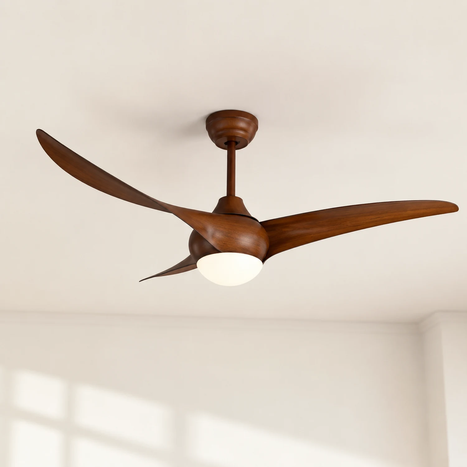 Garner 3-Blatt Deckenventilator mit Beleuchtung, Schwarz & Braun, ∅132CM - Lumpaz