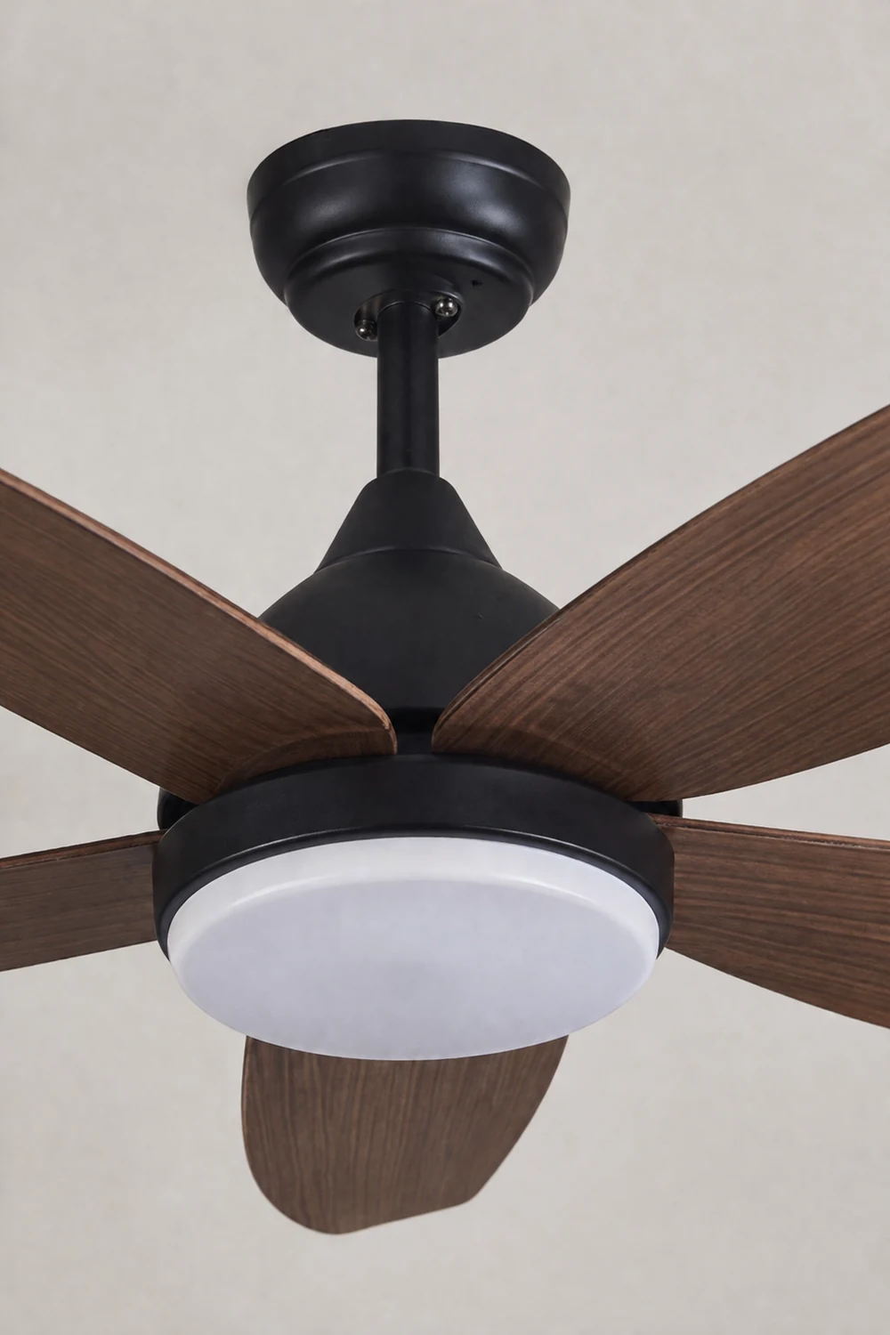 Haydn 5-Blätter Schwarzer Deckenventilator, Metall & Holz, ∅ 120CM - Lumpaz