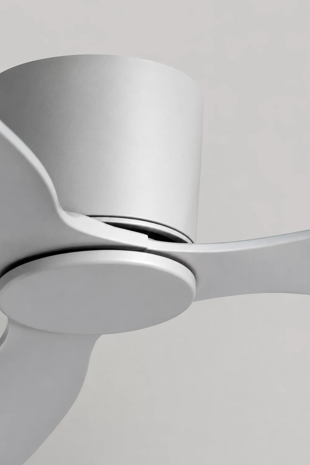 Walters 3-Blatt-Deckenventilator, 2 Farbe, Metall & ABS, ∅130CM - Lumpaz