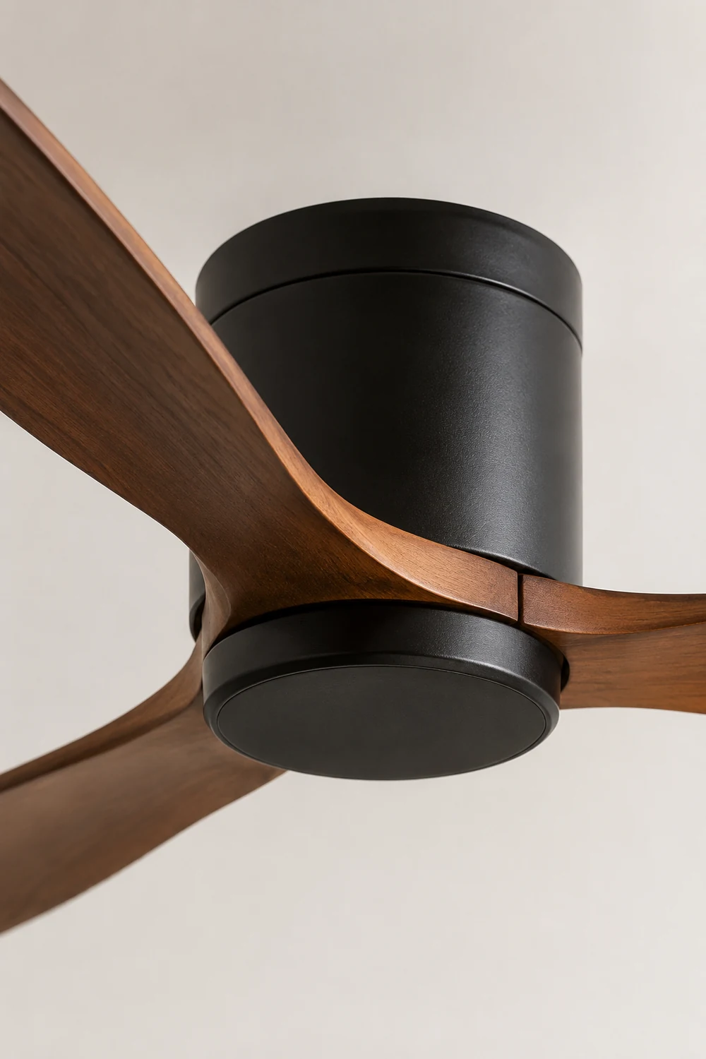 Walters Minimalist 3 Blätter Schwarz Deckenventilator, ∅132CM - Lumpaz