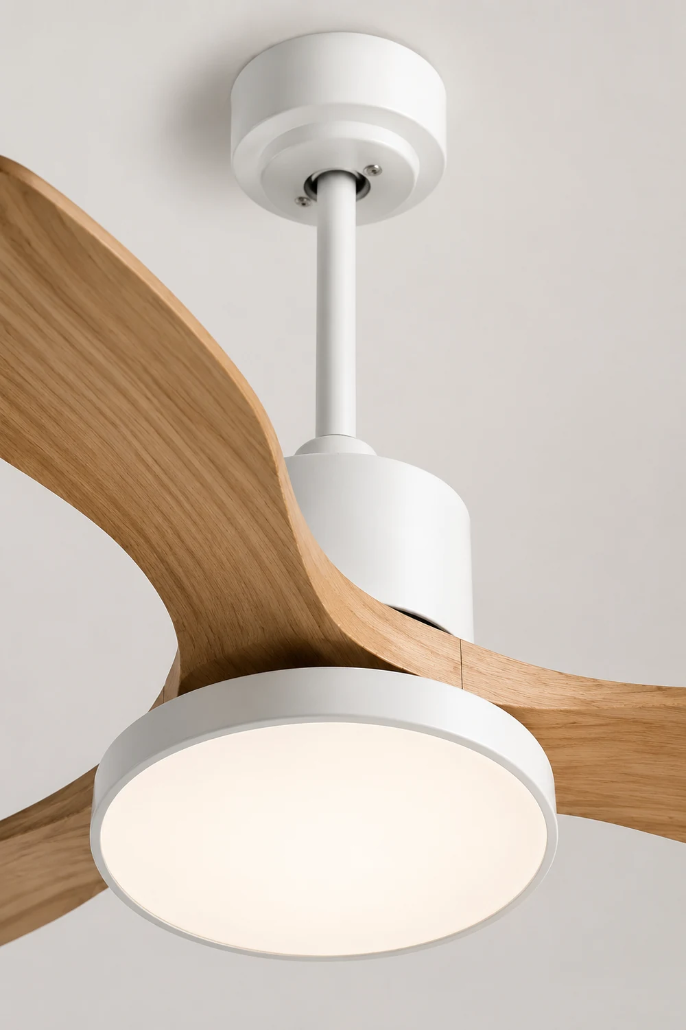 Haydn 3-Blatt Weißer Deckenventilator mit Beleuchtung, Metall & ABS, ∅132CM - Lumpaz