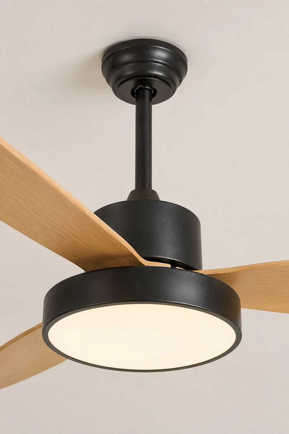 Haydn 3 Blätter Weiß & Schwarz Deckenventilator mit Beleuchtung, ∅100/120/130CM - Lumpaz