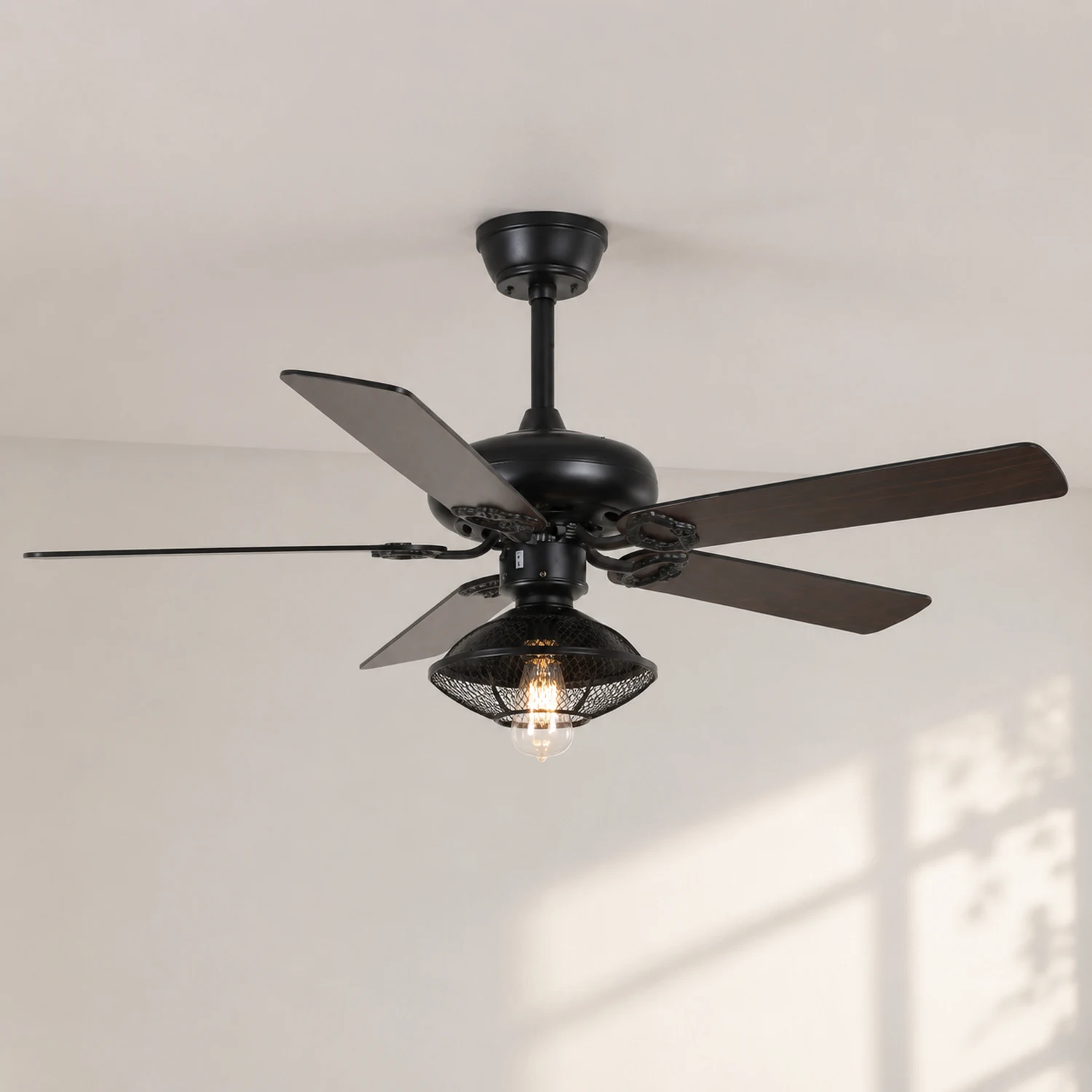 Alessio Industrial 5-Blatt Deckenventilator mit Beleuchtung, Schwarz, 4 Stil, ∅107CM - Lumpaz