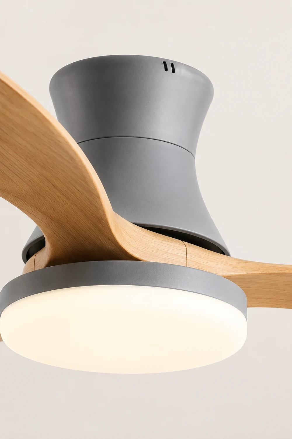 Haydn 3-Blatt-Deckenventilator mit Beleuchtung, 2 Farbe, Metall & Holz, ∅132CM - Lumpaz