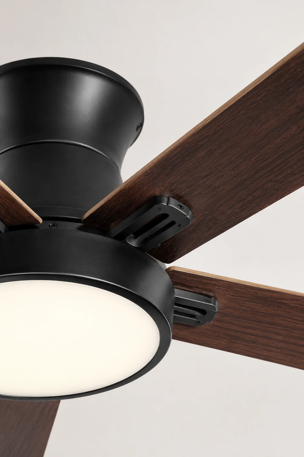 Walters 5-Blätter Deckenventilator, 3 Farben, ∅107/132CM - Lumpaz