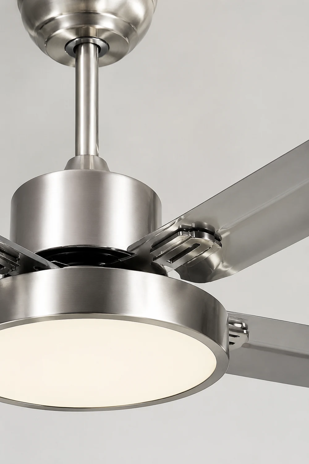 Haydn 5-Blatt Silberner Deckenventilator mit Beleuchtung, Metall & ABS, ∅132CM - Lumpaz