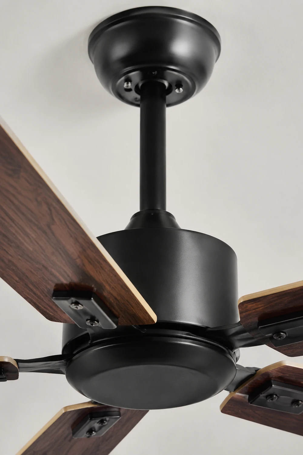 Haydn 5-Blatt Schwarzer Deckenventilator, Metall & Holz, ∅130CM - Lumpaz
