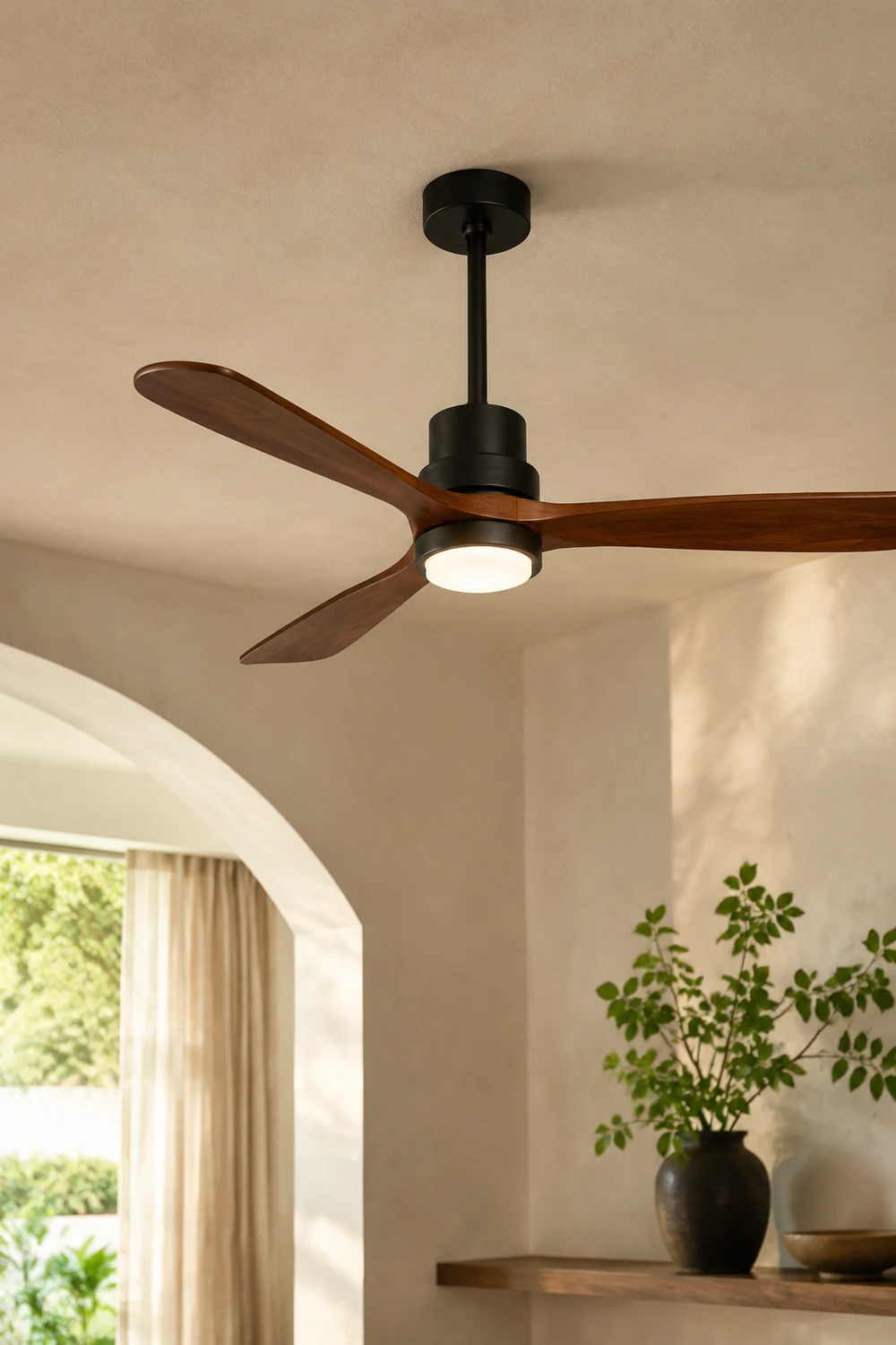 Haydn 3-Blatt-Deckenventilator mit Beleuchtung, Schwarz, Metall & Holz, ∅132CM - Lumpaz