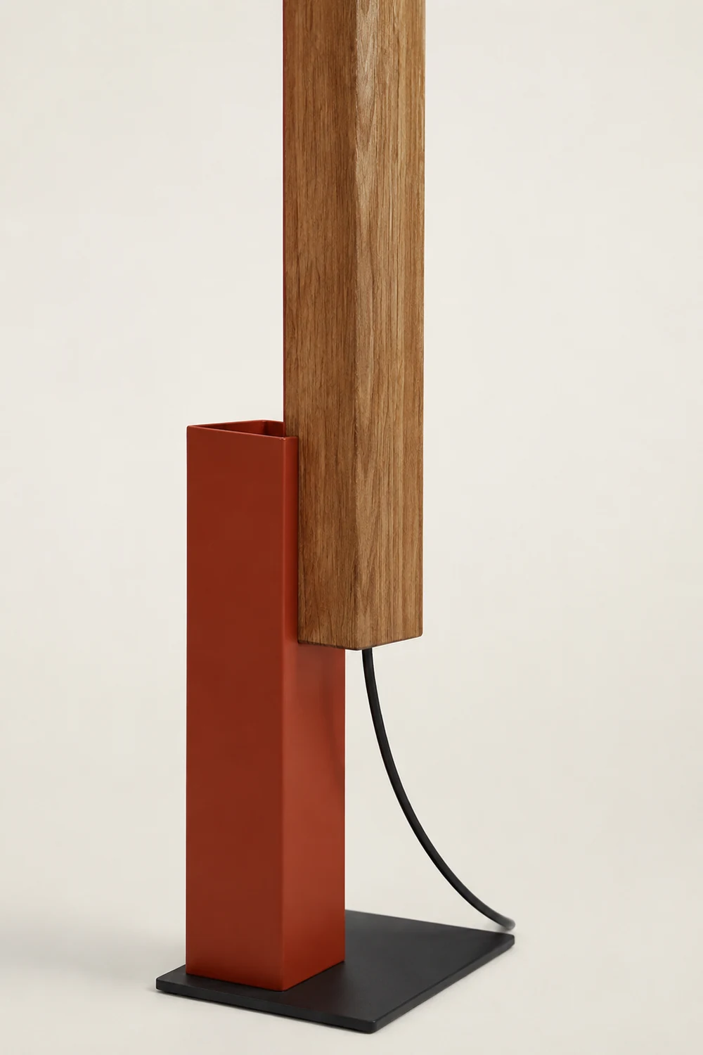 Edge Minimalistisch Lineare Stehleuchte, Holz & Metall, 4 Farben - Lumpaz