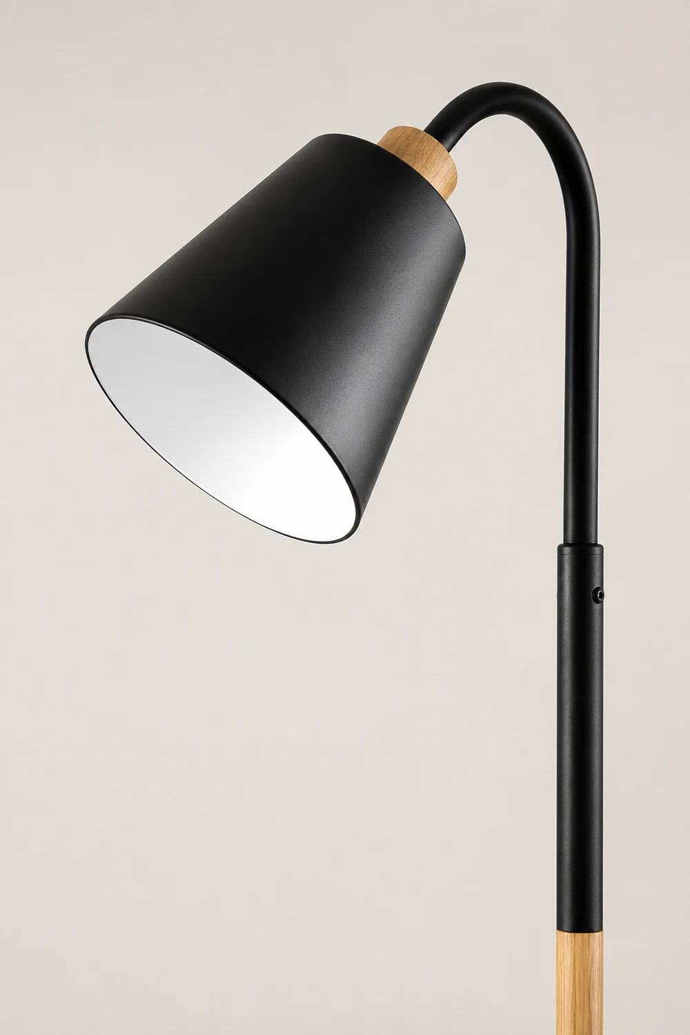Eryn Schwarze Stehleuchte, Metall, 1/2-flammig, 120CM Lang - Lumpaz