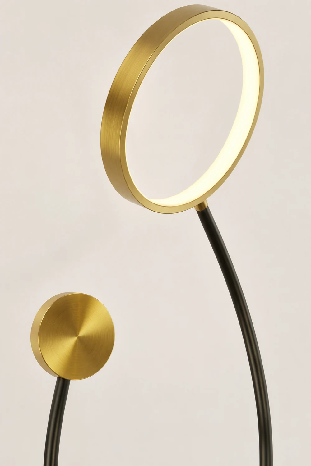 Welle Stehleuchte, 2-flammig, Metall, 170CM Lang - Lumpaz