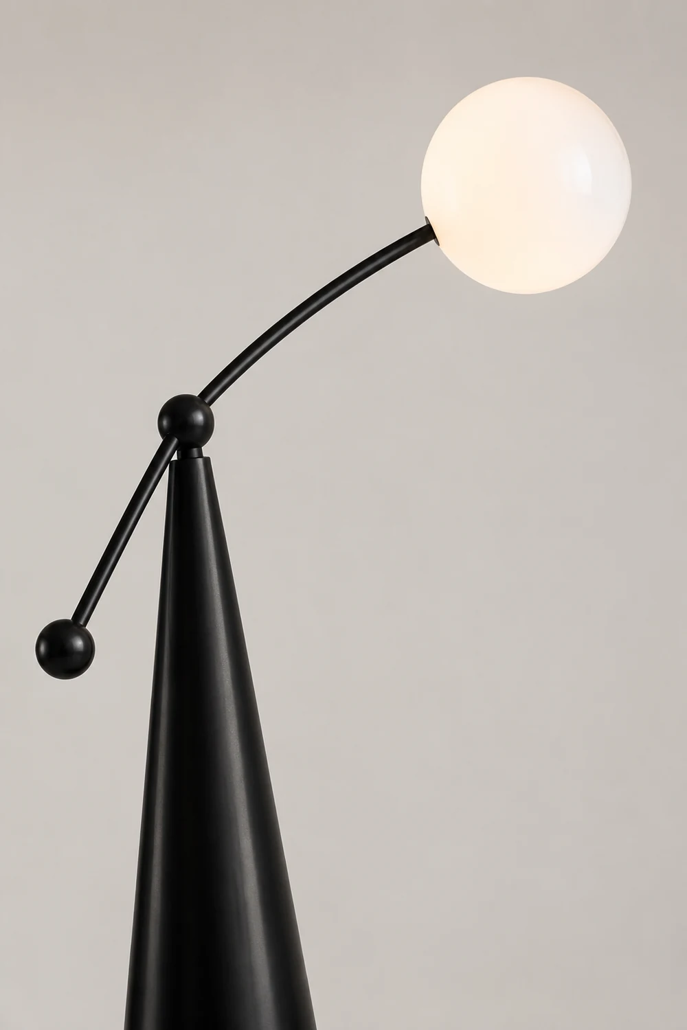 Valentina Bogen Blase Stehleuchte, Milchglas, 152/175CM Lang - Lumpaz