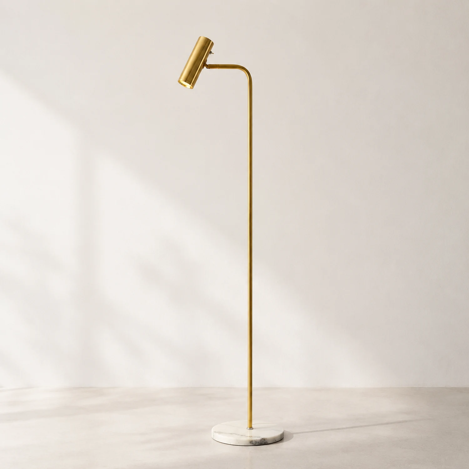 Freja Minimalistisch Stehleuchte, Metall, 155CM Lang - Lumpaz