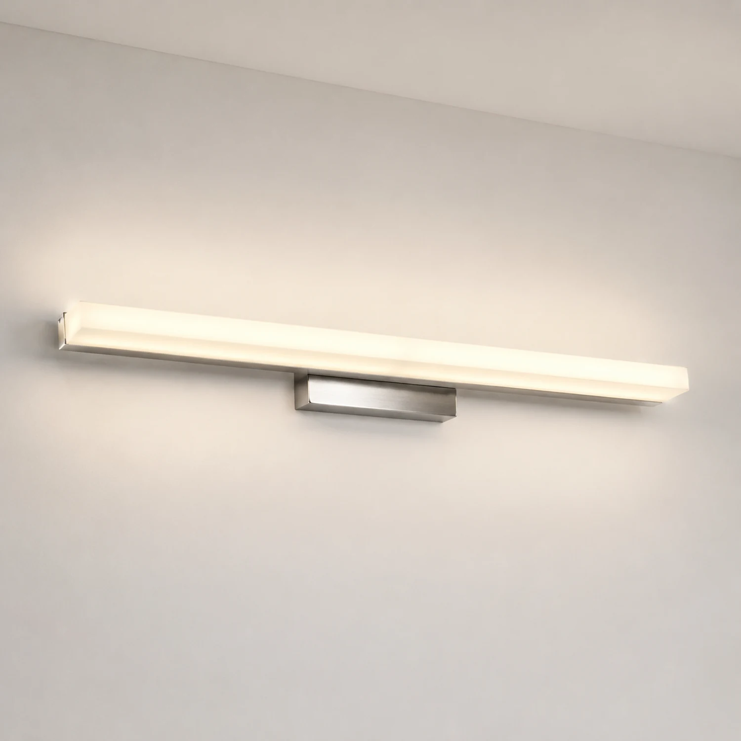 Leigh Grundlegende Rechteckige Spiegelfront Waschtisch-Wandleuchte, Metall & Acryl, L40/60/80/100CM - Lumpaz